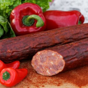 Kiełbasa gruba mazurska (paprykowa) z baraniny